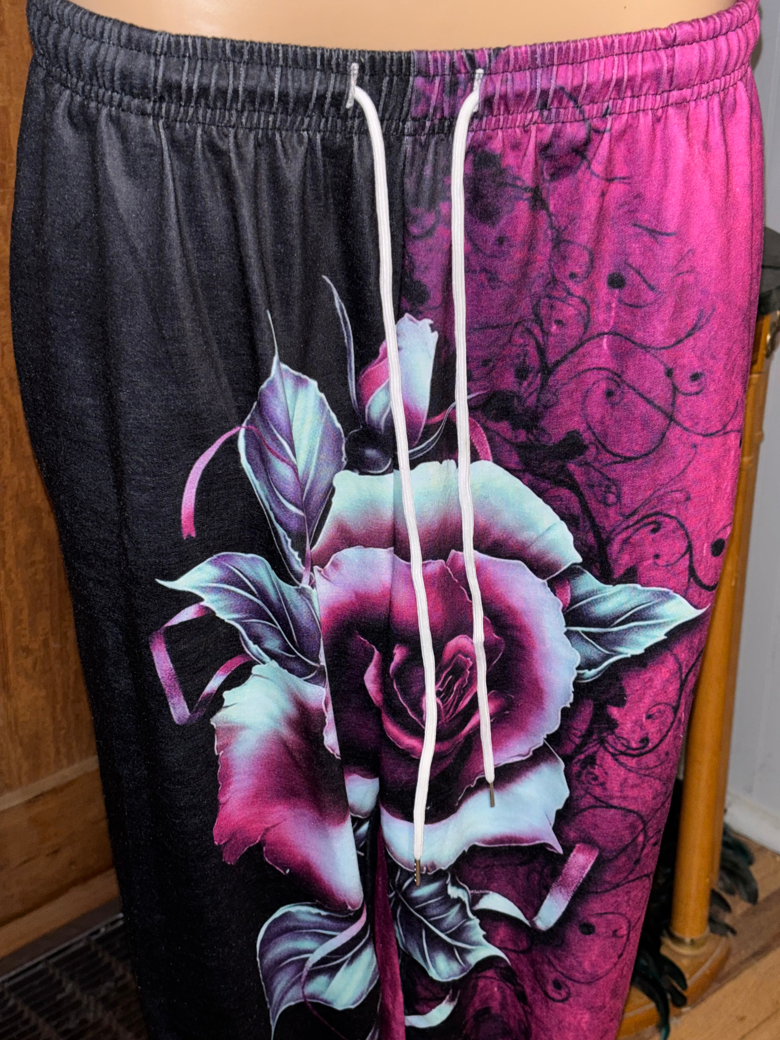 1XL Split Design Rose Joggers