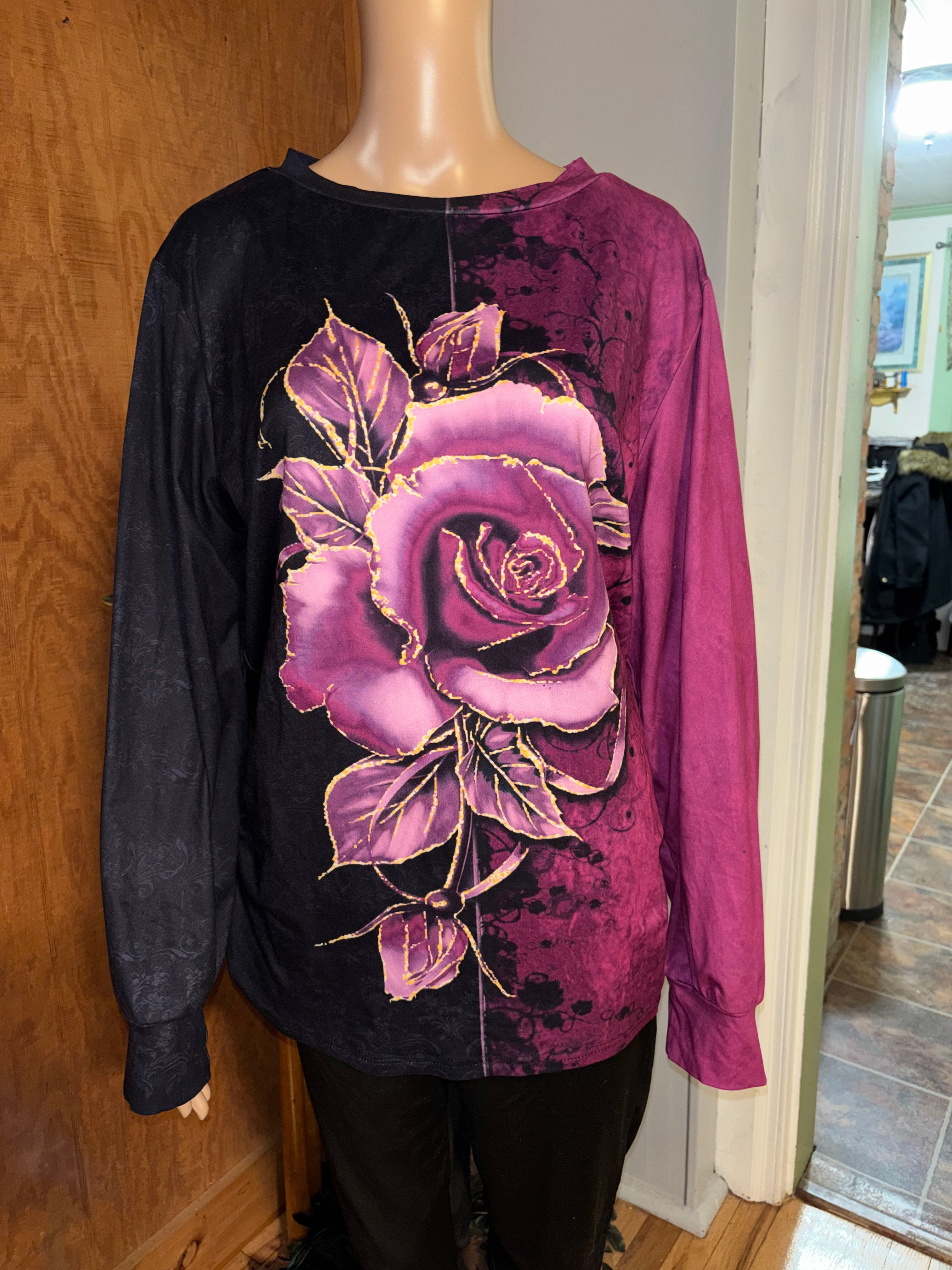 1XL Black Magenta Rose Long Sleeve Top