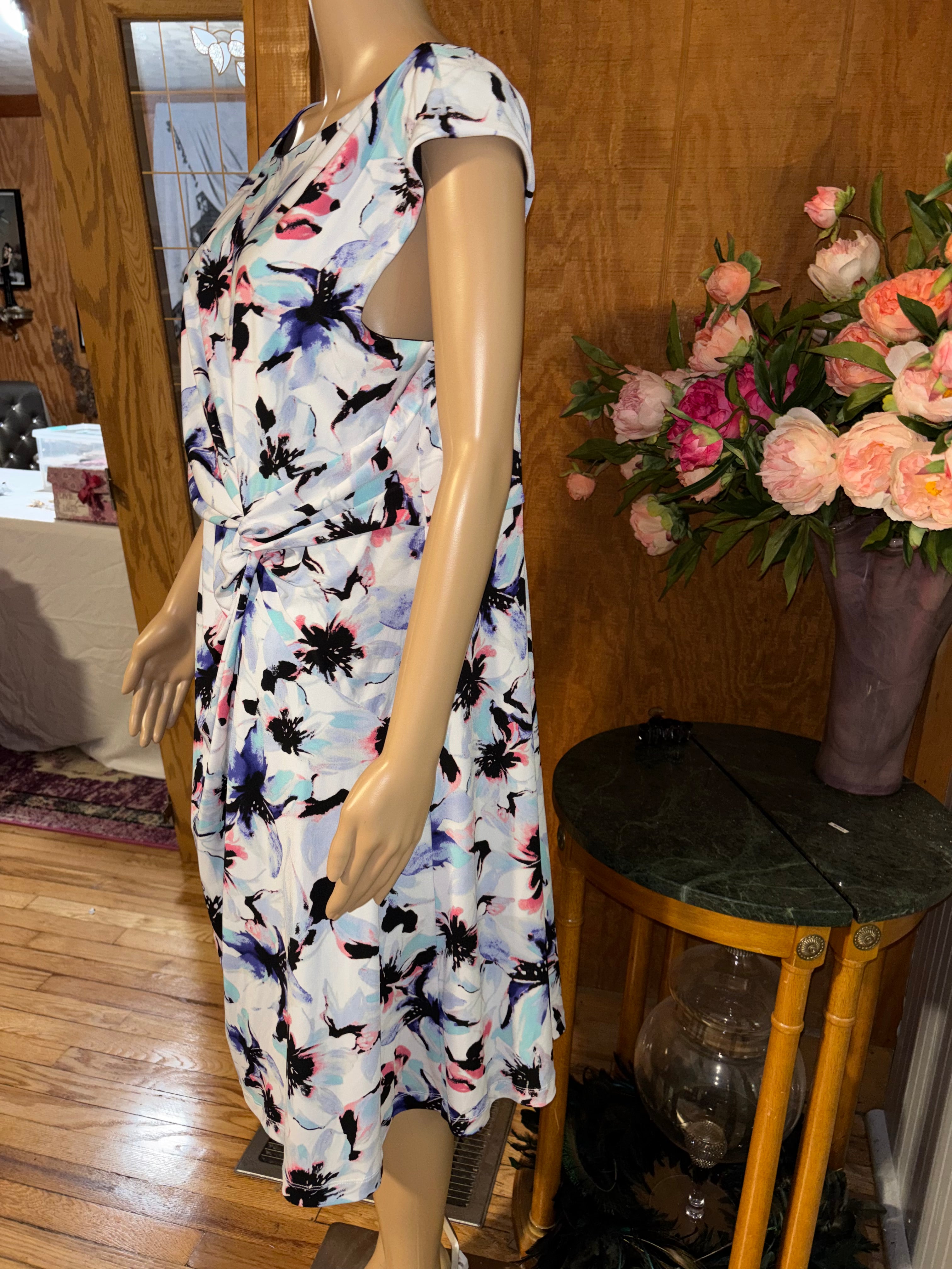 212 Collection Floral Dress XL