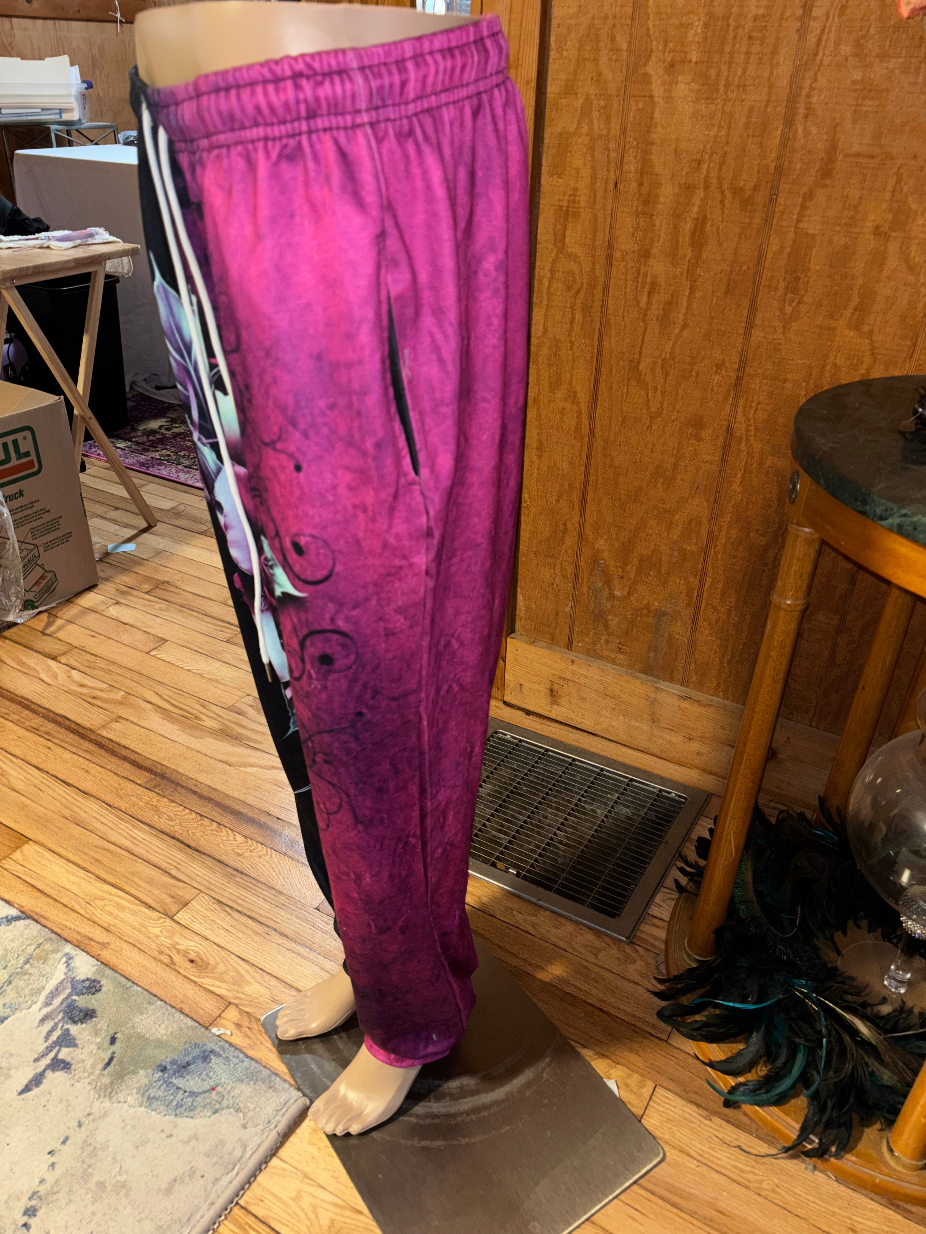 1XL Split Design Rose Joggers